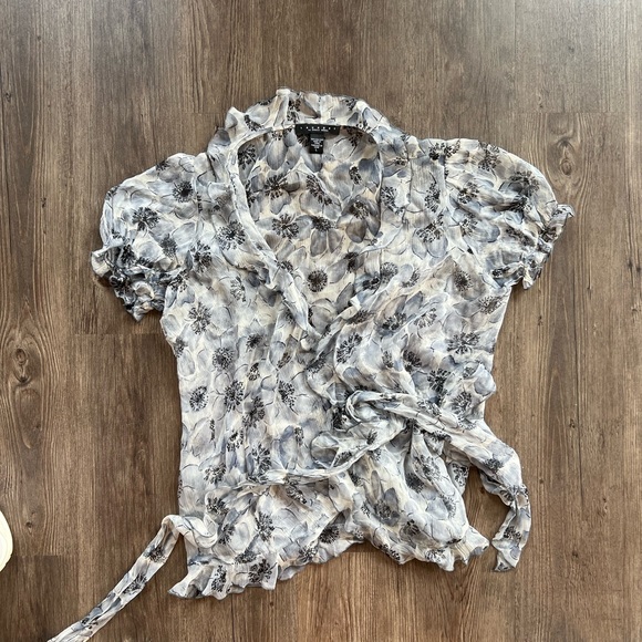 Laundry Silk top - Picture 1 of 6